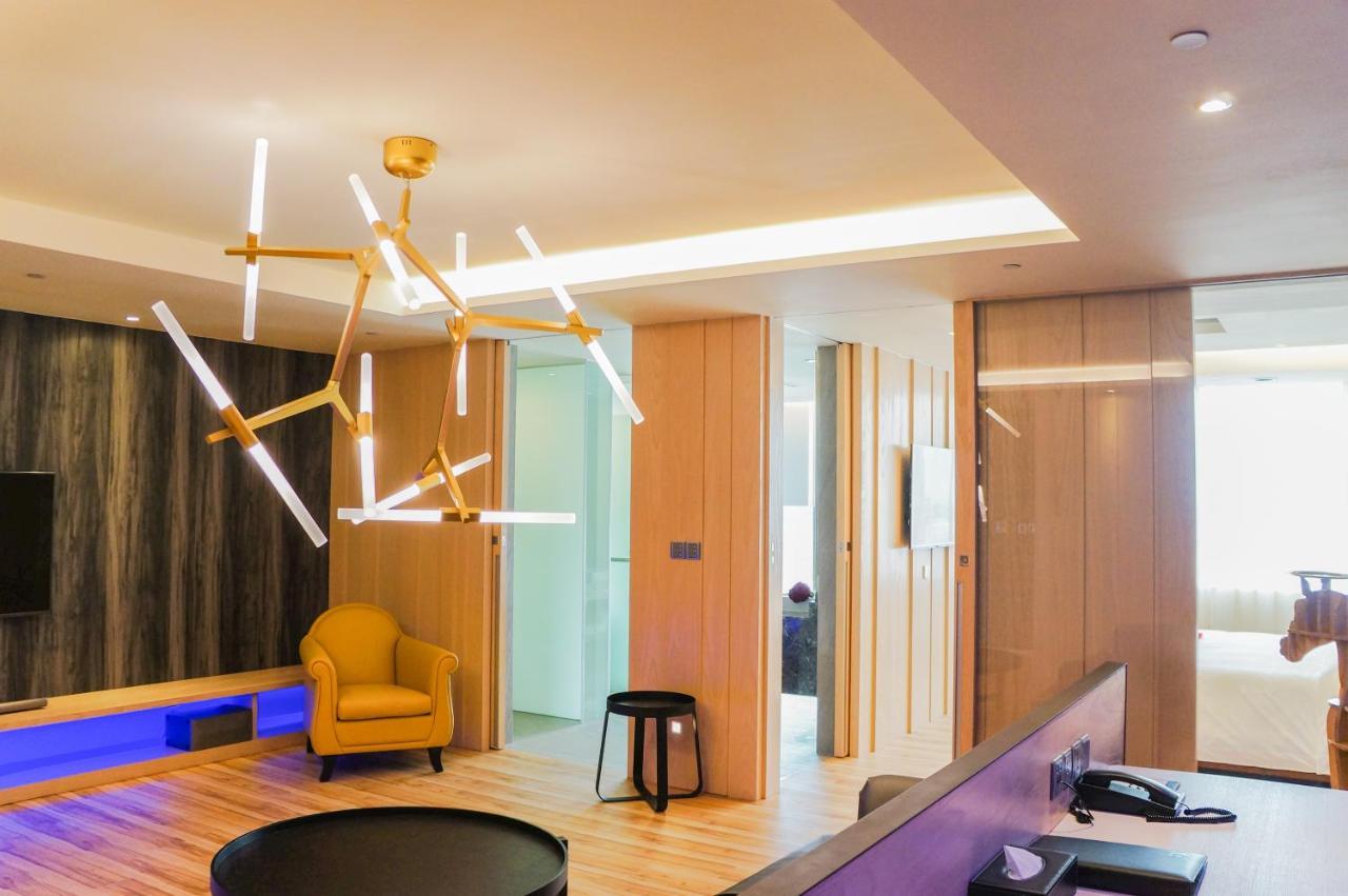 Fx Hotel Tainan Dış mekan fotoğraf
