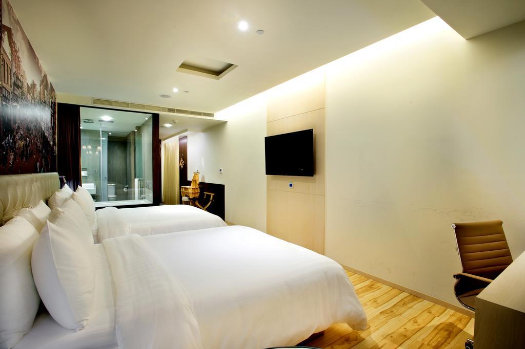 Fx Hotel Tainan Dış mekan fotoğraf