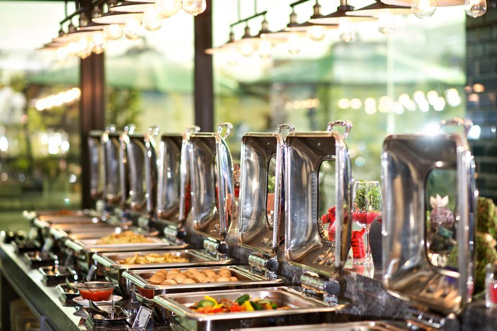 Fx Hotel Tainan Dış mekan fotoğraf