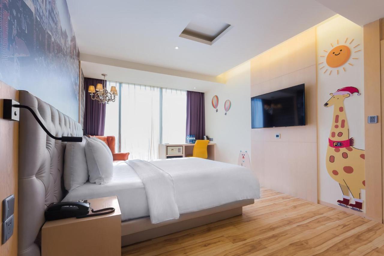 Fx Hotel Tainan Dış mekan fotoğraf